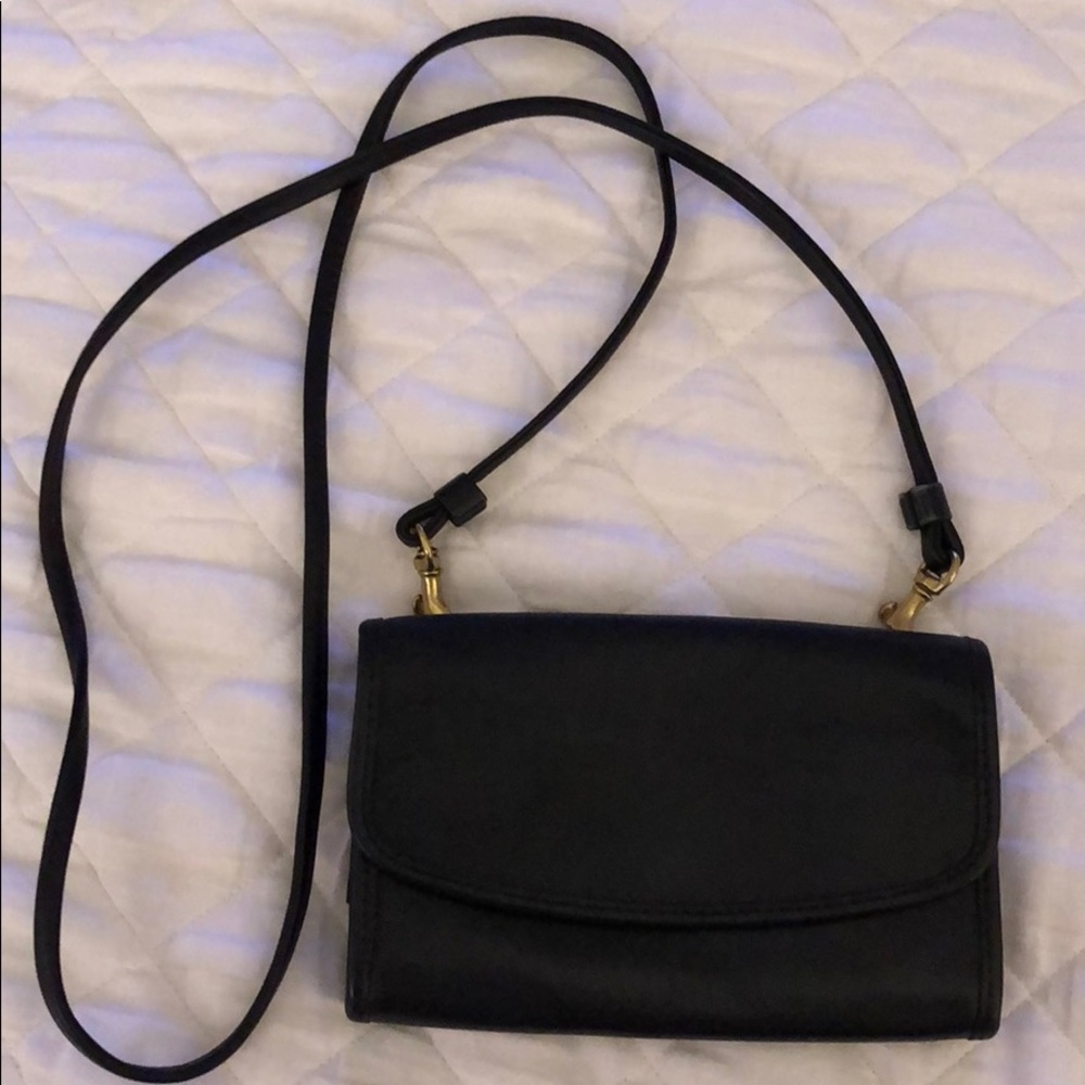 Coach wallet crossbody